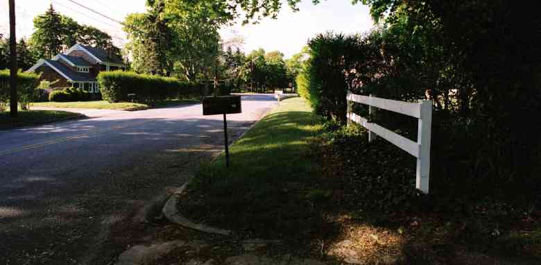 Mailbox at 61 Baycrest